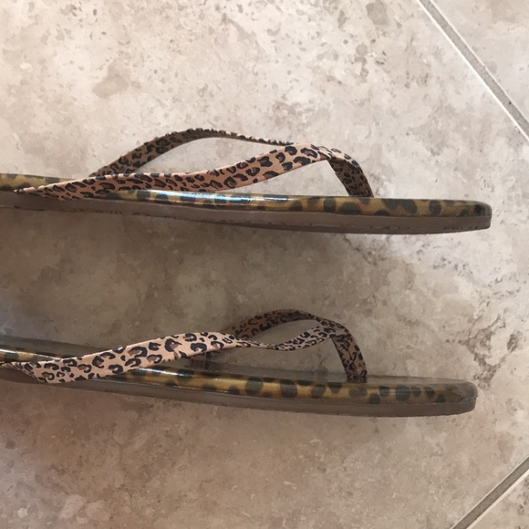Tkees Face Paint Chatty Cheetah Flip Flops Sandals US 7 EU 38 - Picture 5 of 10